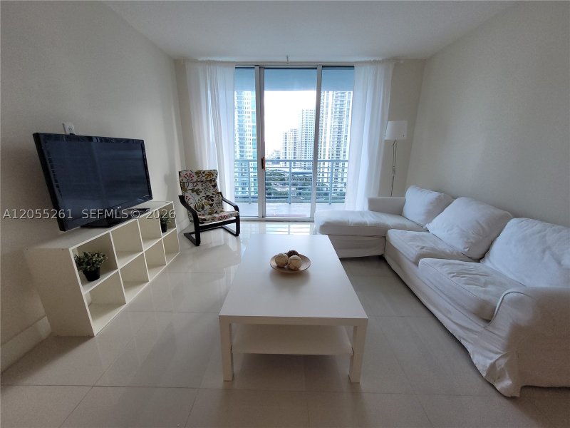 Apartment for rent at One Miami East Tower 1719