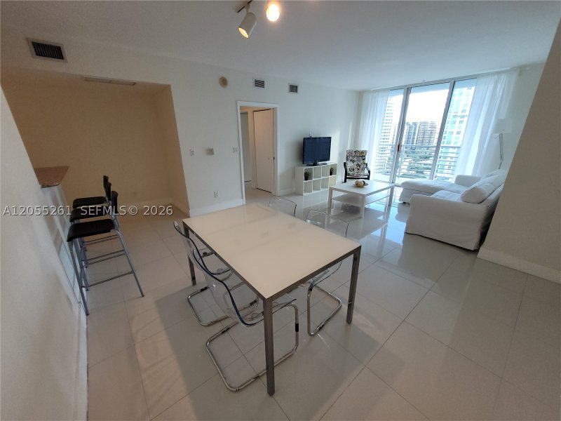 Apartment for rent at One Miami East Tower 1719