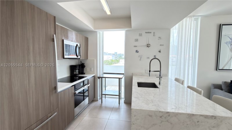 Condo for sale at Tiffany House 415