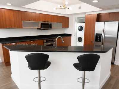 Comprar apartamento no One Fifty One at Biscayne 409