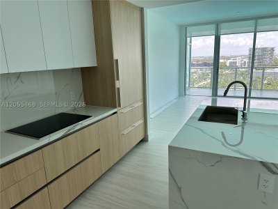 Alquiler de apartamento en One Park Tower by Turnberry 1407