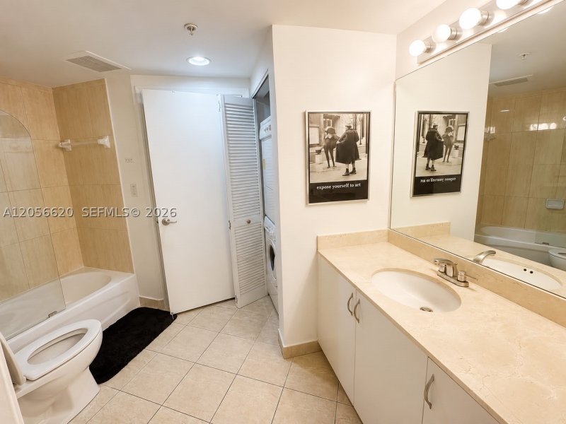 Apartment for rent at Opera Tower 5614