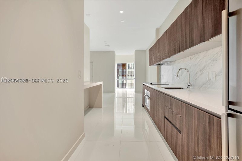 Condo for sale at Paramount Miami WorldCenter 504
