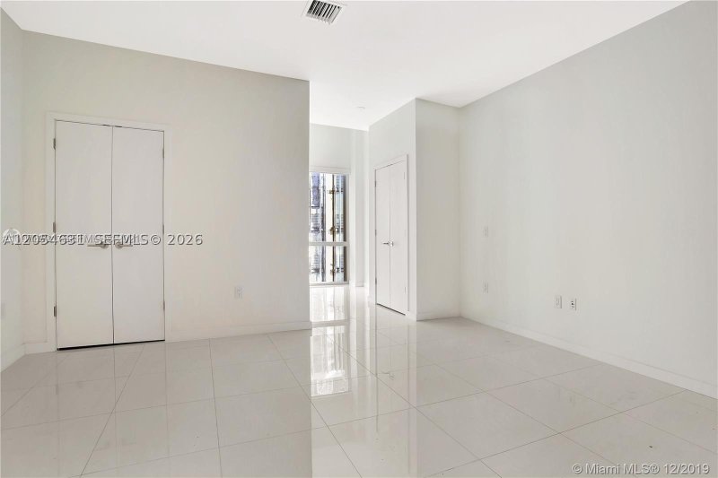 Condo for sale at Paramount Miami WorldCenter 504