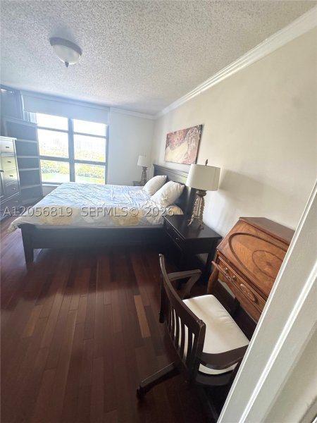 Condo for sale at Mystic Pointe 500 1208