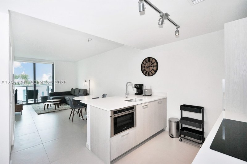 Property photo # 7