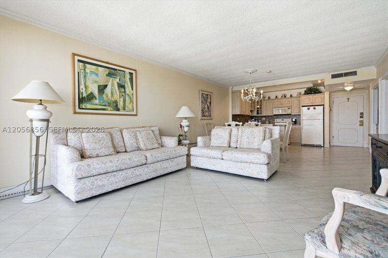 Condo for sale at Pavilion 1723
