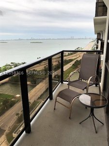Comprar apartamento en Charter Club Condos T1