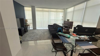 Comprar apartamento en Charter Club Condos T1