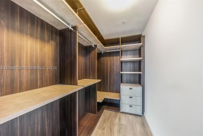 Aluguel de apartamento no SLS Lux Brickell 2302