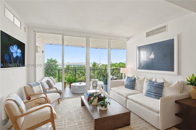 Condo for sale at Artepark North 504