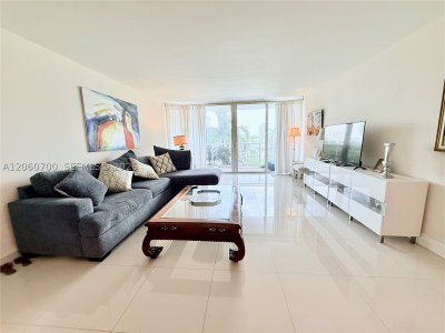 Comprar apartamento en Parker Tower 310