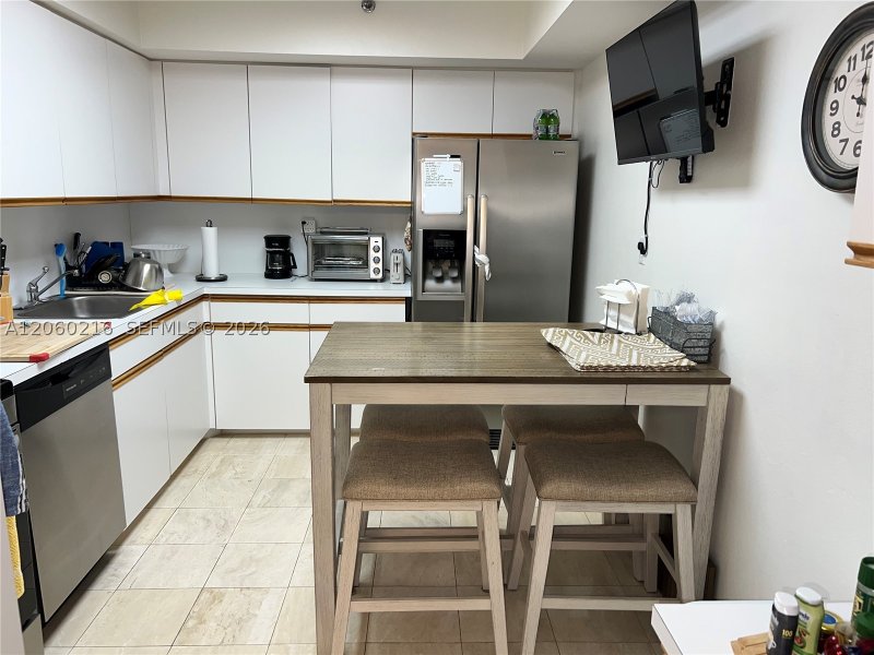 Property photo # 6