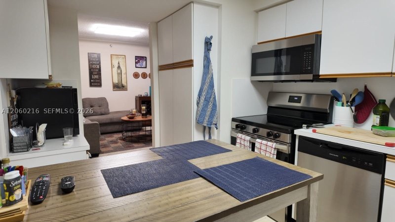 Property photo # 4