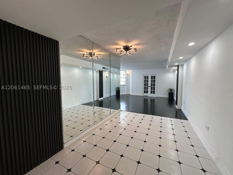 Alquiler de apartamento en Four Ambassadors 1408