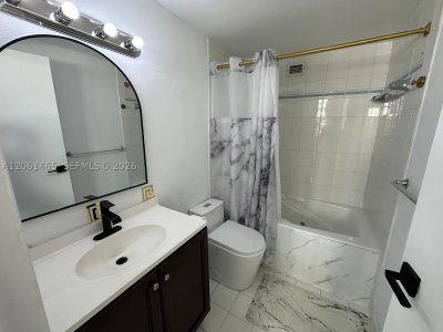 Alquiler de apartamento en Four Ambassadors 1408