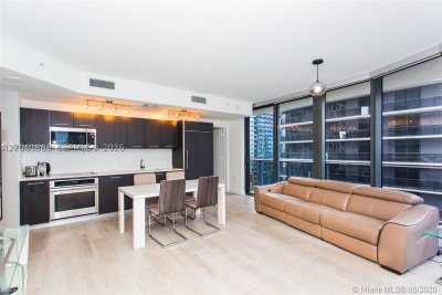 Aluguel de apartamento no Brickell Heights West 2903