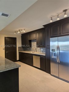 Comprar apartamento no The Cricket Club 911