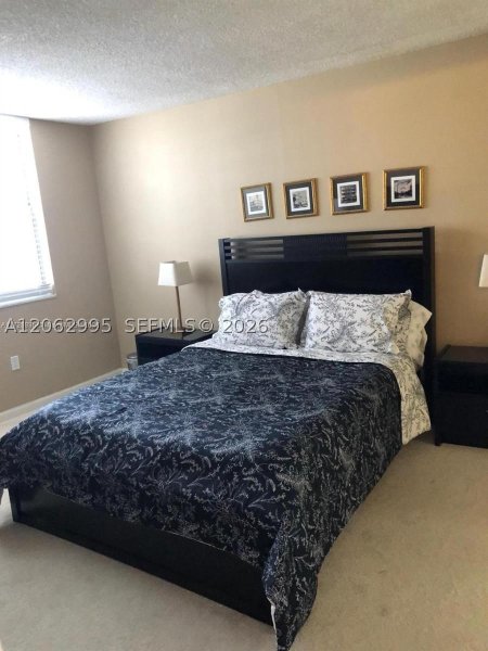 Apartment for rent at Arlen Beach 919