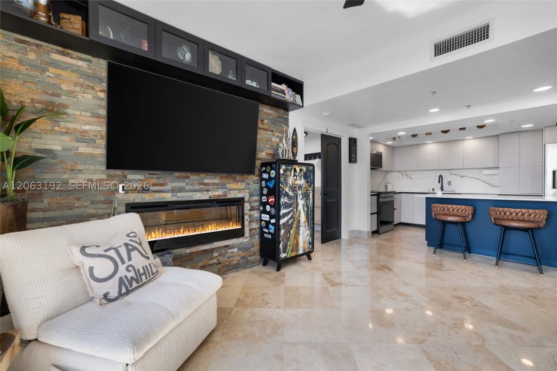 Condo for sale at Waverly Las Olas 1118