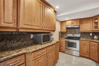 Alquiler de apartamento en Arlen House PH20