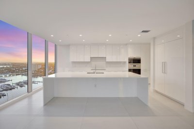 Comprar apartamento en Selene Oceanfront Residences 2202-S
