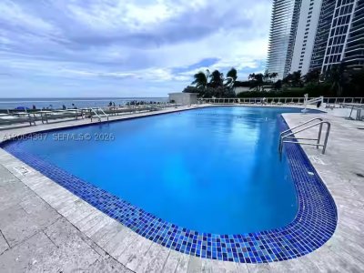 Comprar apartamento no Aventura Beach Club 540
