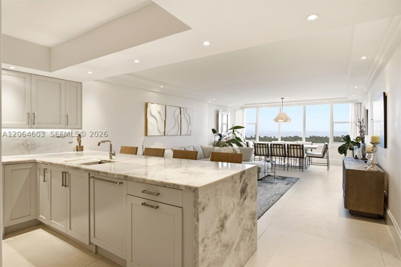 Apartment for rent at 5600 Collins 15S