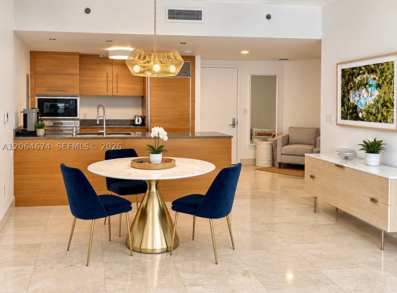 Condo for sale at Icon Brickell Tower I 1609