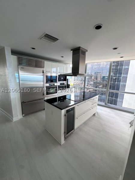Comprar apartamento en Jade Ocean 1208