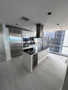 Comprar apartamento en Jade Ocean 1208