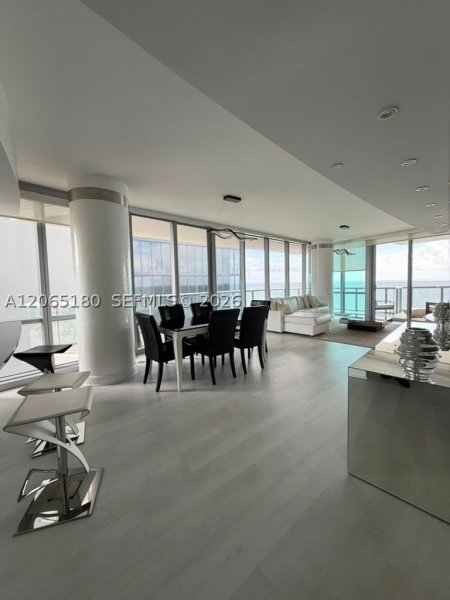 Comprar apartamento en Jade Ocean 1208