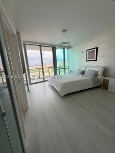 Comprar apartamento en Jade Ocean 1208