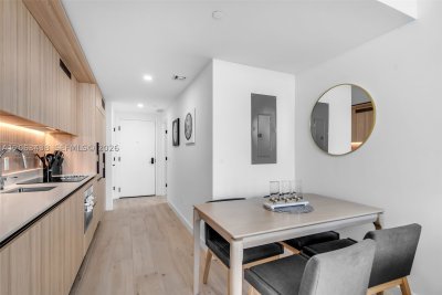 Comprar apartamento no District 225 PH-3712