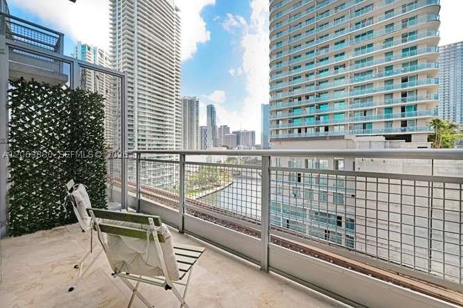 Apartment for rent at Neo Vertika Brickell 1506