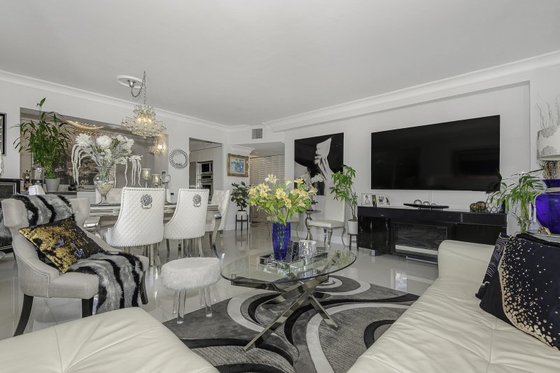 Condo for sale at Coral Ridge Towers 215