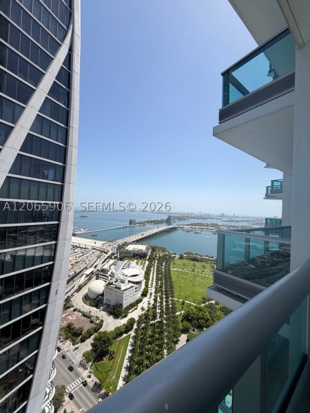 Apartment for rent at 900 Biscayne 4410