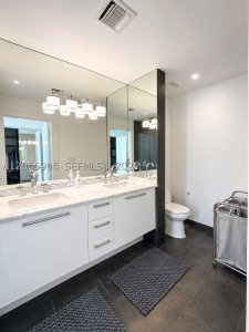 Aluguel de apartamento no 900 Biscayne 4410