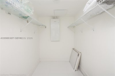 Aluguel de apartamento no Harbour House 416