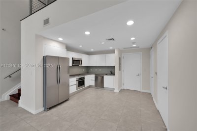 Comprar apartamento no Avenue on Brickell 1060 Tower 815