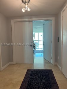Alquiler de apartamento en Jade Brickell 1708