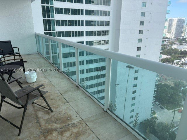 Condo for sale at 1800 Club 2708