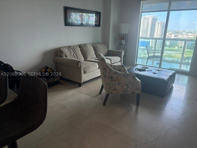 Condo for sale at 1800 Club 2708