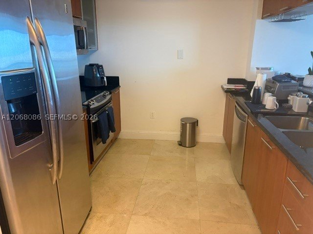 Condo for sale at 1800 Club 2708
