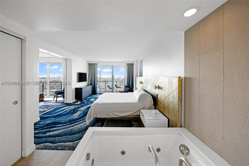 Property photo # 9
