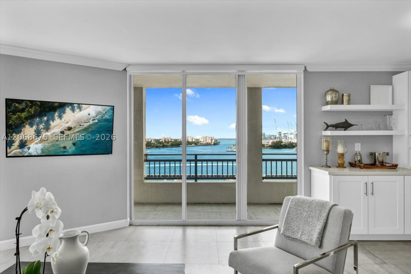 Condo for sale at Yacht Club at Portofino 1102