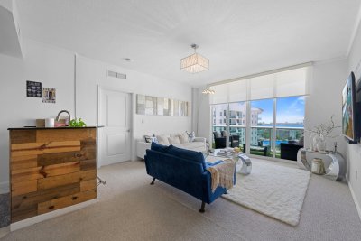 apartamentos en venta en 360 Condominium West