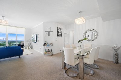apartamentos en venta en 360 Condominium West