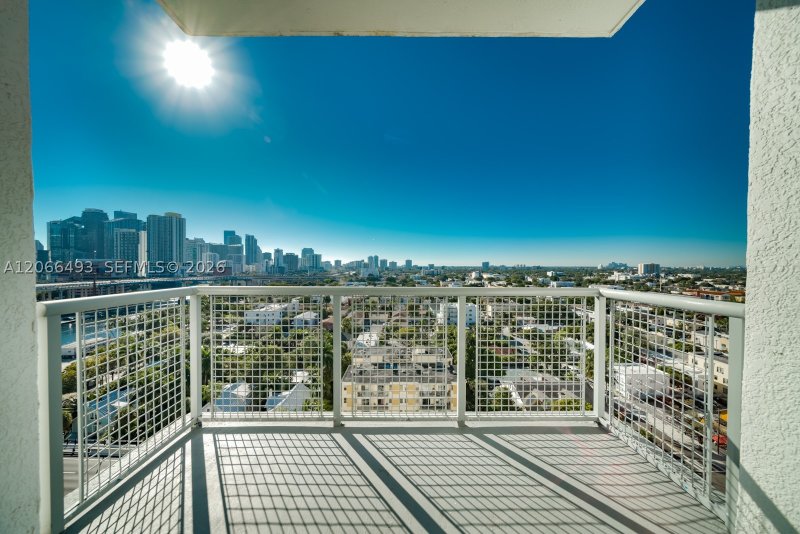 Condo for sale at Neo Lofts 1406