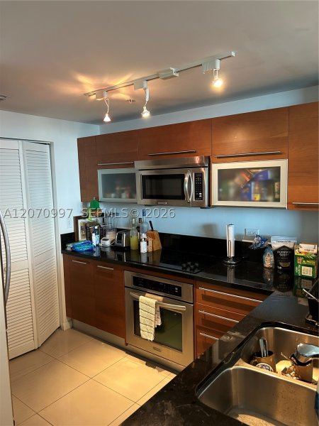 Condo for sale at Vizcayne Everglades On The Bay 3106